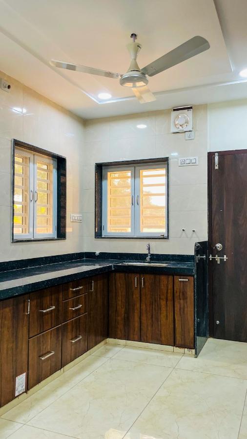 Luxurious 3 Bhk Villa In Bhuj - Shivani Homestay المظهر الخارجي الصورة
