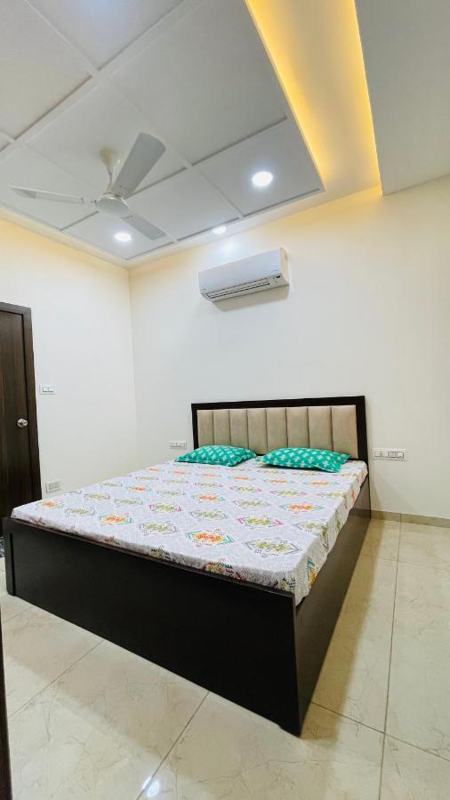 Luxurious 3 Bhk Villa In Bhuj - Shivani Homestay المظهر الخارجي الصورة