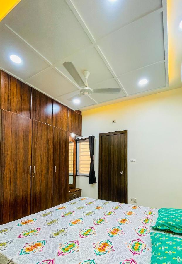 Luxurious 3 Bhk Villa In Bhuj - Shivani Homestay المظهر الخارجي الصورة